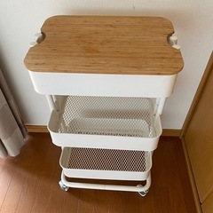 【木の蓋のみの投稿】IKEA イケア　3段　ワゴンの木の蓋