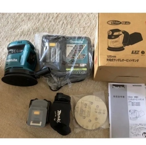 ★未使用！美品！マキタ充電式ランダムオービットサンダーBO140DRF★