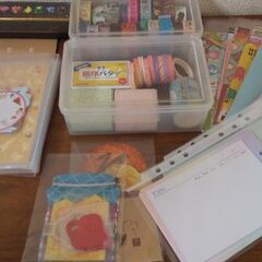 文房具、マスキングテープ、紙モノなど詰め合わせの画像
