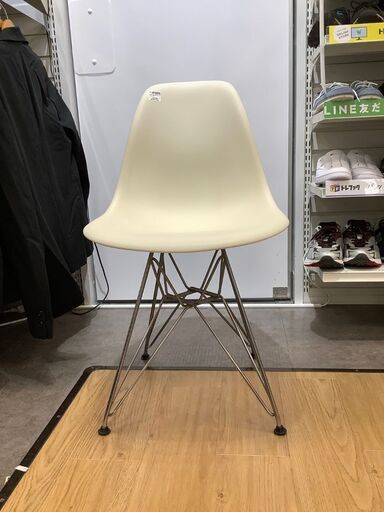 【トレファク熊谷駅前店】Herman Miller シェルチェア   のご紹介です！