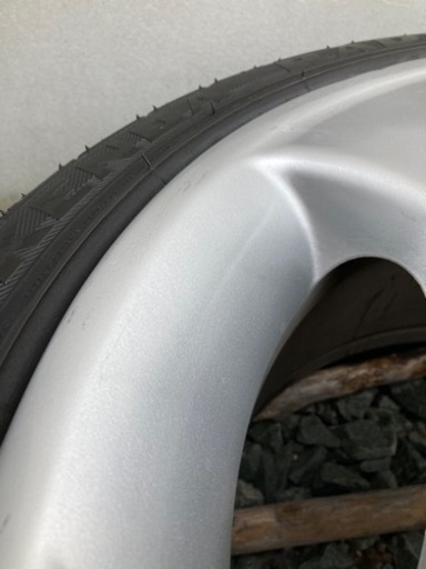 タイヤほぼ新品WALDドゥシャトレ　8.5j 9.5j