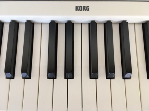 九州エリア配送可能！e41 KORG B1 2017年製 電子ピアノ KORG