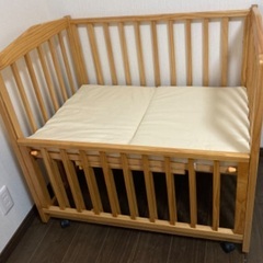 ベビーベッド　木製　中古