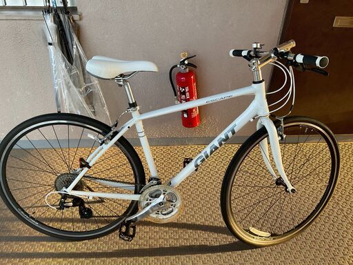 GIANT クロスバイク R3 中古