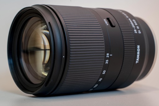 美品・2022年4月購入・保証有・保護フィルター付】TAMRON タムロン 28-200mm F2.8-5.6 Di III RXD SONY Eマウント A071