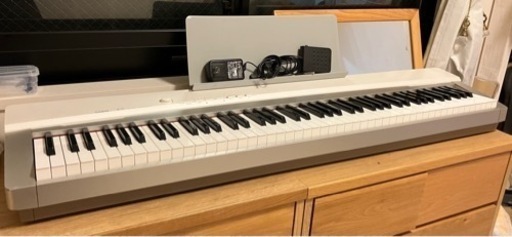 電子ピアノ Privia PX-130 WE 2017年新品で購入