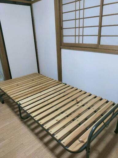 折りたたみシングルベッド