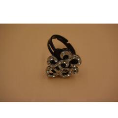 ▼J→→→M20番  ラインストーンなどがついたデザインリングの画像