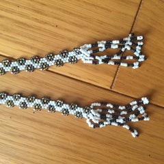 🌻お値下げしました。ビーズのラリエット　ハンドメイド②🌻の画像