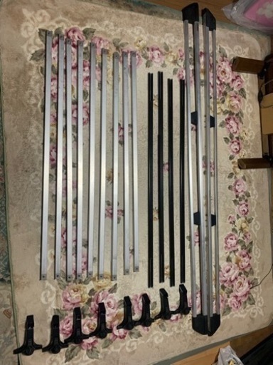 トヨタ　ハイエース　ルーフキャリアTHULE sweden一式