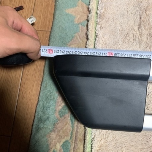 トヨタ　ハイエース　ルーフキャリアTHULE sweden一式