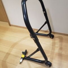 AP モーターサイクルリアスタンド