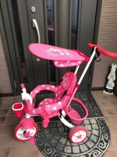 ベルト付き　1才から使える三輪車　サンリオ　美品