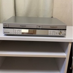 ※お引き渡し先決定※VHS DVDプレイヤー　無料でさしあげます...
