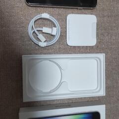 iPhoneSE 第3世代 白 未使用新品 SIMフリー