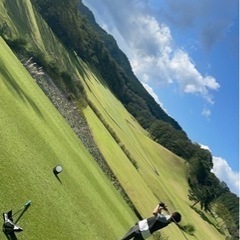 ゴルフ打ちっぱ一緒に行ける人‼️