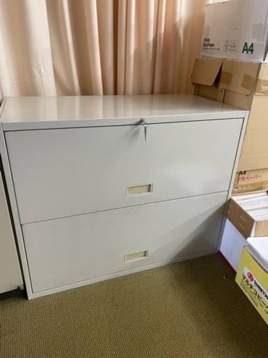 売れました　2段キャビネット　メーカー不明