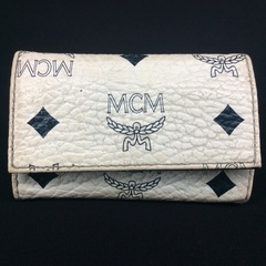 MCM白キーケース