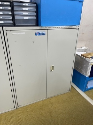 売れました　キャビネット　メーカー不明