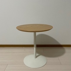 カフェテーブル　お洒落　早期引き取り希望の画像