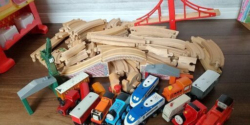 トーマス、BRIO木のレール線路