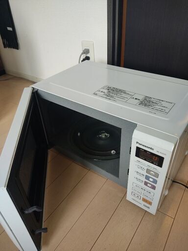 Panasonic 電子レンジ NE-EH225 2013年製