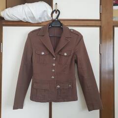 茶色ジャケット