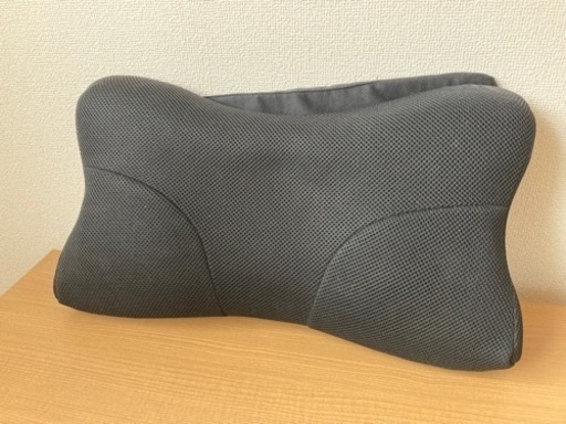 整体枕　RAKUNA