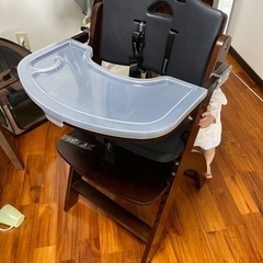 ビヨンドジュニア ハイチェア