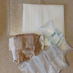 梱包材いろいろ