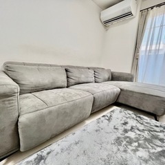 オシャレな高級ソファー