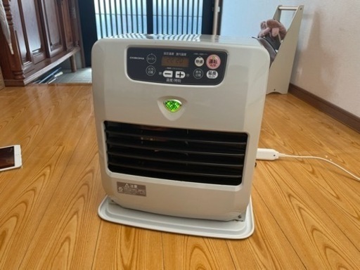 (取引中)コロナ石油ファンヒーターKCF-3217Y