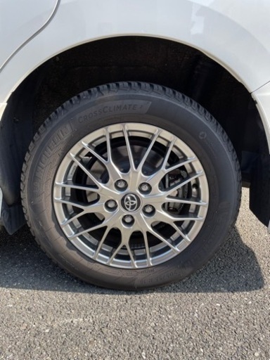 ミシュランオールシーズンタイヤ　クロスクライメイト2　205 / 55Ｒ16【2021年製】