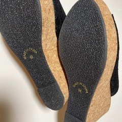 未使用✨ブラックレース　ウェッジソール　カバードサンダル　夏の画像
