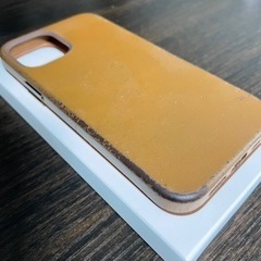 iPhone 12 純正レザーケースの画像