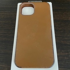 iPhone 12 純正レザーケースの画像