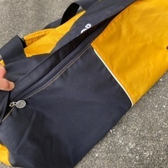 ボストンバッグの画像
