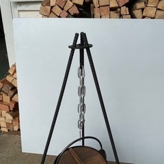 焚き火☆三脚　ファイヤースタンド☆マルシェ　BBQの画像