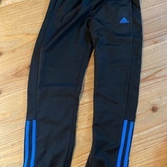 アディダス　adidas 140 ジャージ　上下　セット　美品の画像