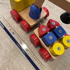 IKEA クレーン車　マグネット式の画像