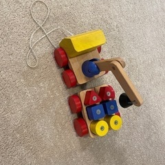 IKEA クレーン車　マグネット式