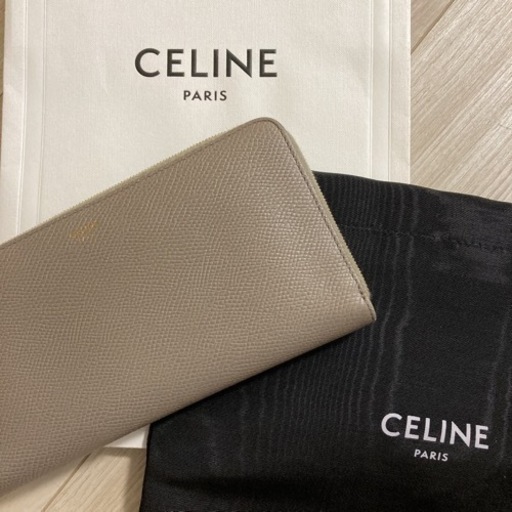 セリーヌ長財布