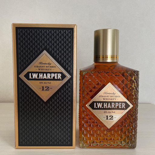【終売品】 I.W.HARPER 12年 バーボン 【値下げ不可】