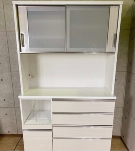 【美品】ニトリ食器棚10月上旬まで！