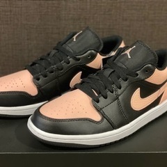 NIKE AIR JORDAN 1 LOW 