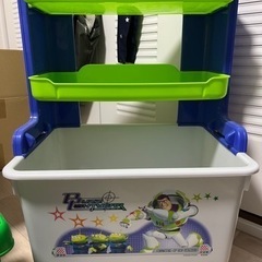 取引中】バズライトイヤー おもちゃ箱 おもちゃ収納