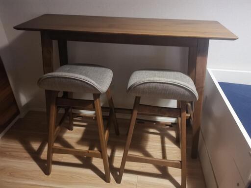 ニトリのカフェ風カウンターテーブルとチェア