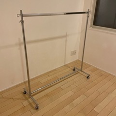 ハンガーラック