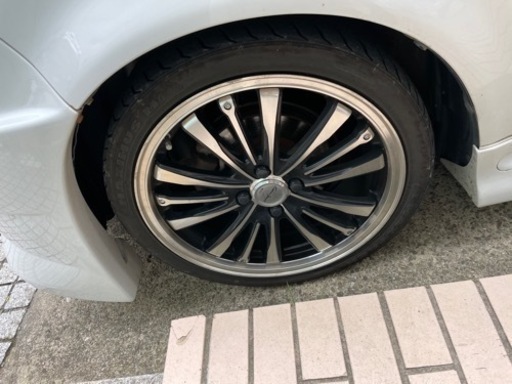 値下げアルミ付きタイヤ　17インチ