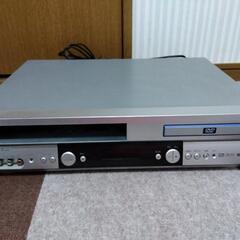 【お話し中】ビクター　VHS、DVDプレイヤーの画像